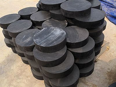 广东板式橡胶支座由若干层橡胶片与薄钢板经加压硫化